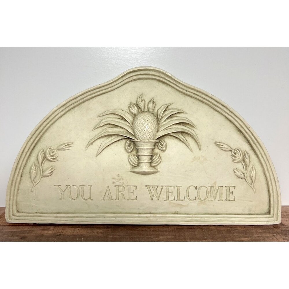 Hen-Feathers Pineapple Welcome Plaque Decorative Wall Art